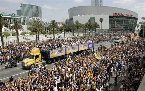 LQFacts: LAKERS CHAMPIONSHIP PARADE UPDATES