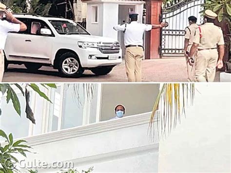 KCR Renovating His Old House, What's Up? - KCR | Telangana CM