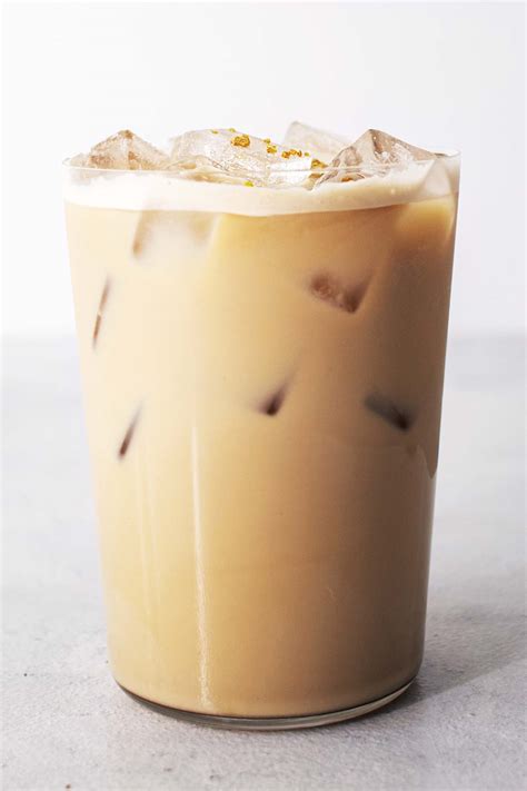 Iced Honey Oatmilk Latte (Starbucks Copycat Recipe) - Coffee at Three