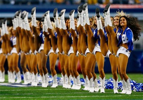 21 Cheerleaders Showing Off More Than Just Their Pom Poms! | left arm | Hottest nfl cheerleaders ...