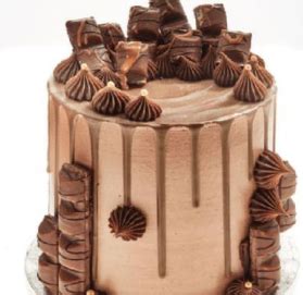 Kinder Bueno Cake - Cake Lake Bakery Karama