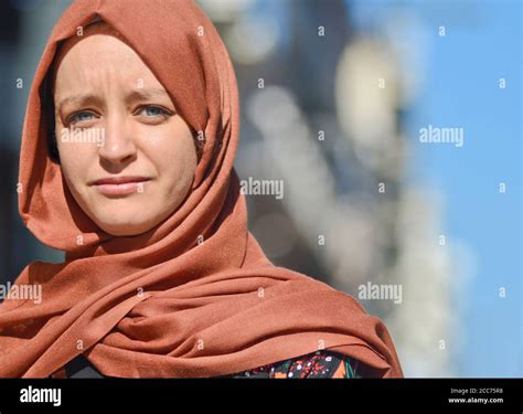 Islam and modern hi-res stock photography and images - Alamy