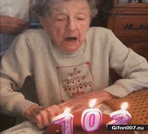 Gif 776: Funny Grandma, 102 Years Old, Teeth | Gifon007.eu