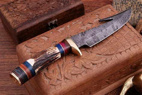 CUSTOM HAND FORGED DAMASCUS STEEL HUNTING KNIFE W/ STAG HANDLE – NB CUTLERY LTD