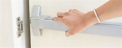 Push Bar - Commercial Doors - Locksmith In Toronto - Unlock A Lock