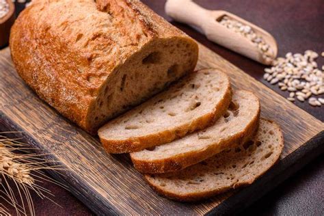 12 Best Bread Brands in Canada - List of Canadian Bread Companies