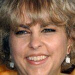 Kate Dicamillo [Author] Wiki, Net Worth, Biography, Age, Husband/Wife