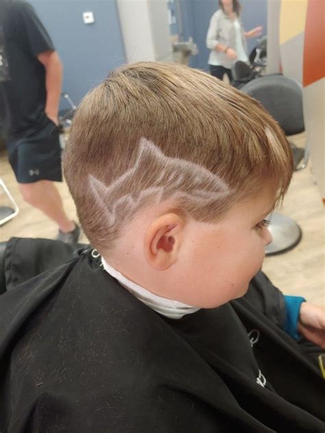 Shark hair design | Kids hair cuts, Glamour hair, Baby hairstyles