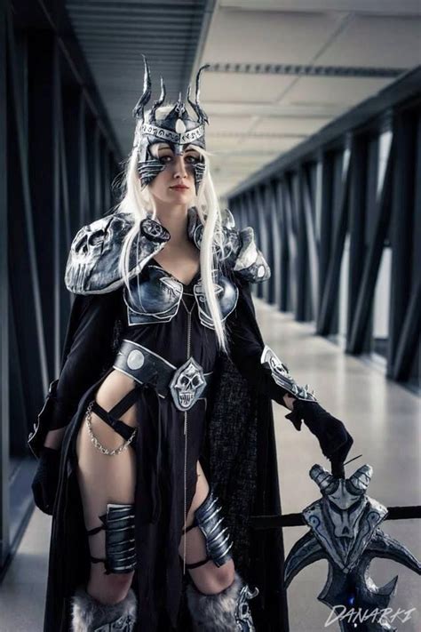 Cosplayer: Poem Cosplay Character: Lich King (Queen) From: World of ...