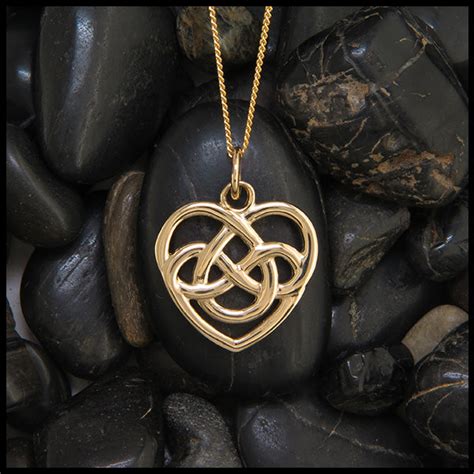 Celtic Infinity Knot Necklace in Gold | Walker Metalsmiths