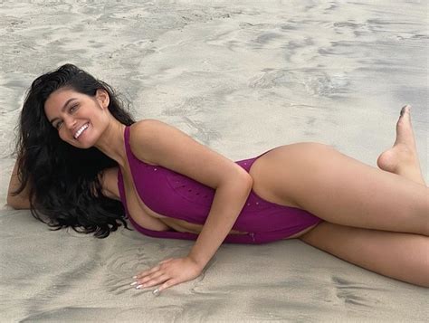 Joel Embiid's Girlfriend Anne de Paula is Back in Sports Illustrated ...