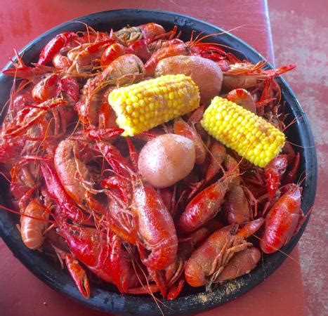 BLUE WATER SEAFOOD RESTAURANT, Houston - Menu, Prices & Restaurant Reviews - Tripadvisor