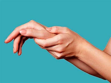 how to cure thumb pain: Thumb Pain Treatment : अंगूठे में हो रहा है दर्द तो इस घरेलू उपचार से ...