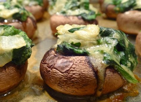 Healthy Creamed Spinach Stuffed Mushrooms