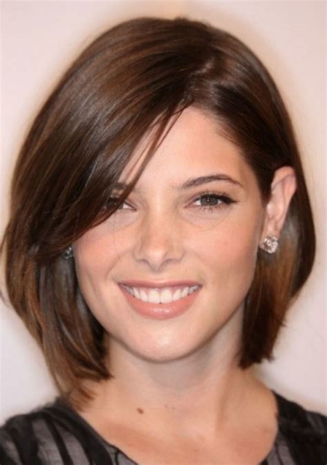 medicalove.com | Short hair styles for round faces, Medium hair styles, Medium hair cuts
