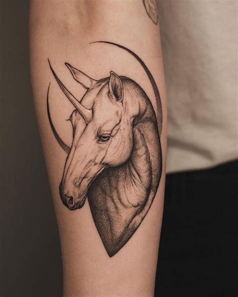 Anka Kiełtyka Tatuaże on Instagram: “Unicorn for Róża 🦄 Done at ...