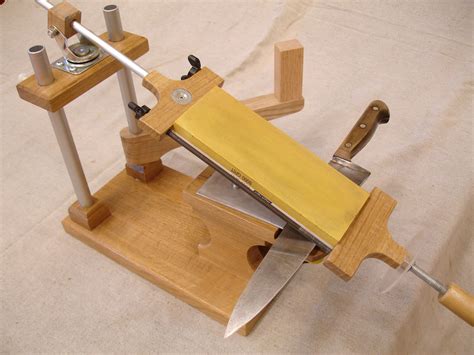 Diy Knife Sharpening Jig - Knife Sharpening Jig For Belt Sander - WoodWorking Projects & Plans ...