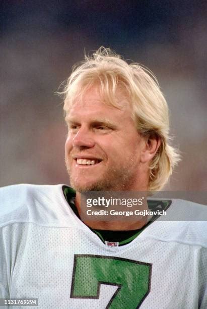 Nfl Qb Boomer Esiason Photos and Premium High Res Pictures - Getty Images