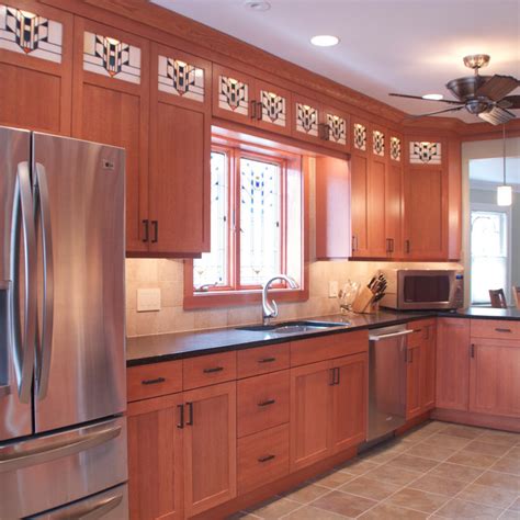 Bungalow Kitchen - Photos & Ideas | Houzz