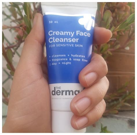The Derma Co Creamy Face Cleanser for Sensitive Skin Review