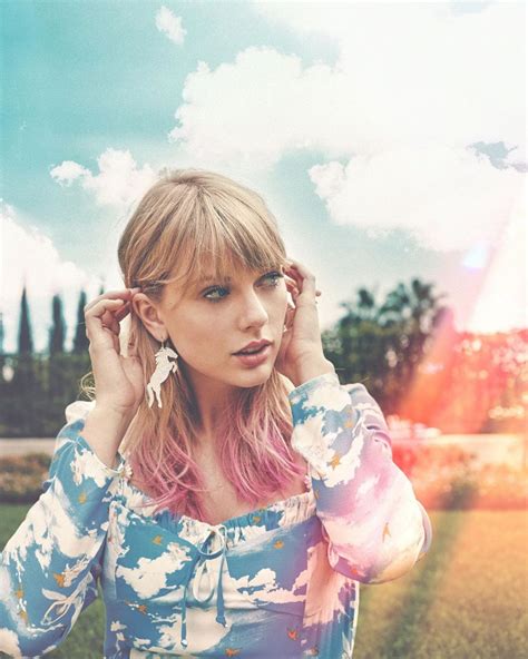 Mengurai 18 Lagu dari Album 'Lover' Taylor Swift