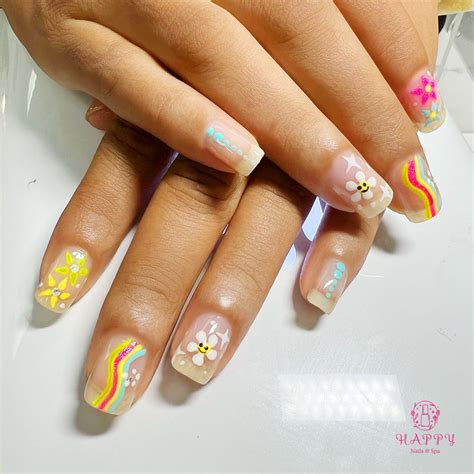 Happy Nails Spa | Top Nails Salon in FL 33704