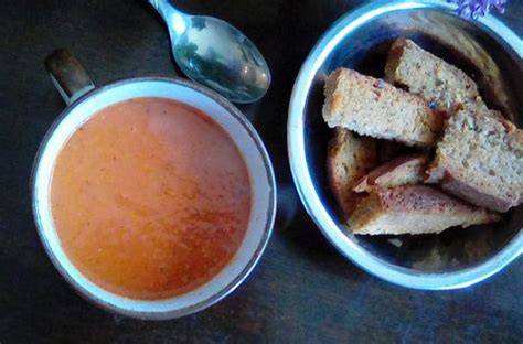 Foodista | Your New Favorite Tomato Soup Recipe