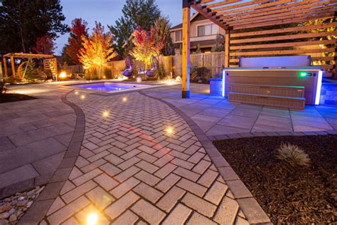 7 Beautiful DIY Hardscape Lighting Ideas | Western Interlock