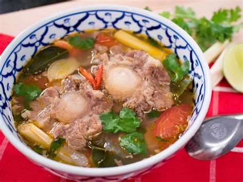 Thai Oxtail Soup ซุปหางวัว - Recipe & Video Tutorial