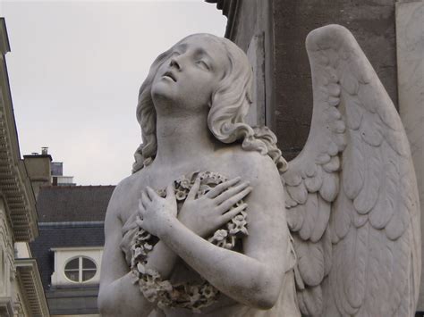 Angel sculpture, Martyrs' Square - Place des Martyrs - Mar… | Flickr