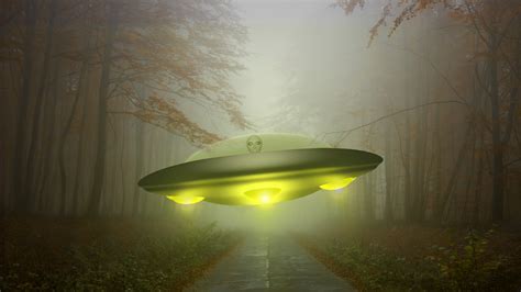 Download Road Spaceship Sci Fi UFO 4k Ultra HD Wallpaper