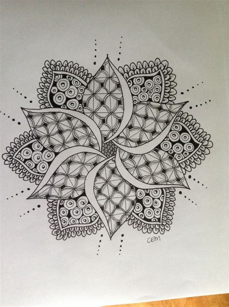 33f5ca63546f1e4aea80260df0db5d69.jpg 1,200×1,606 pixels | Zentangle ...