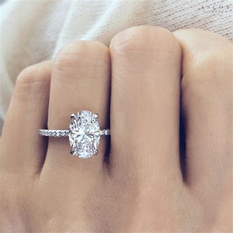 Floating Oval Engagement Ring | solesolarpv.com