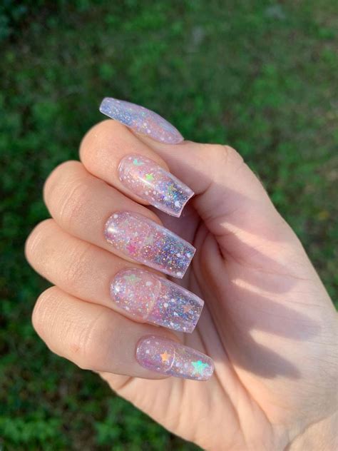 Stunning New Year’s Eve nails for 2023 in 2024 | Clear glitter nails, Euphoria nails, Bling nails
