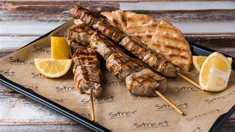 30 traditional Greek foods you need to try when in Greece | Greekality