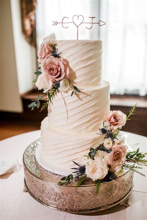 Textured Cake with Blush Pink Roses - CakeIndulge PH