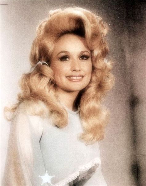 Stunning Vintage Photos of Dolly Parton: A Look Back at Her Iconic Style, 1960s-1980s - Rare ...