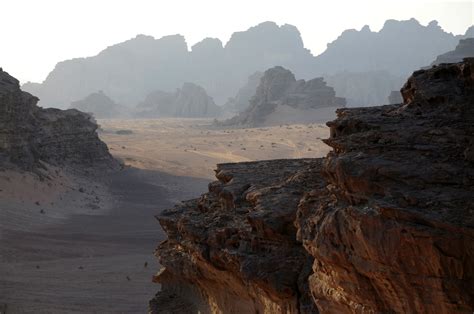 Sunset Wadi Rum (1) | Wadi Rum | Pictures | Geography im Austria-Forum