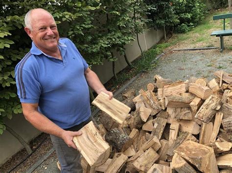 Explosion des prix de l’énergie : les vendeurs de bois de chauffage sont débordés - Angers ...