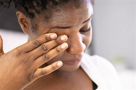 Burning Eyes: Causes, Remedies and When to See a Doctor | livestrong