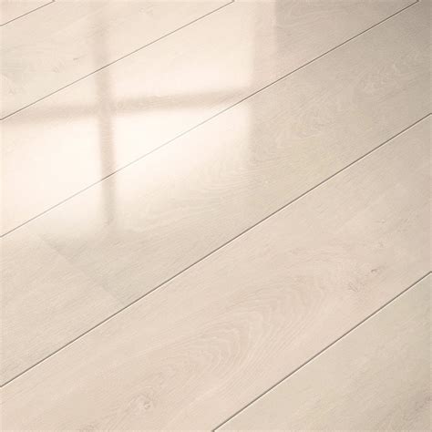 Elesgo Glamour Life Valley White Oak High Gloss Laminate Flooring | Leader Floors