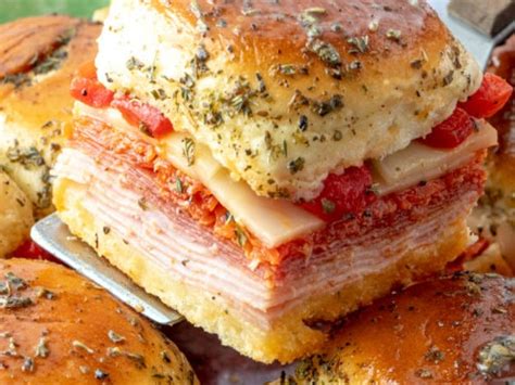 Italian Submarine Sandwich Recipe | Besto Blog