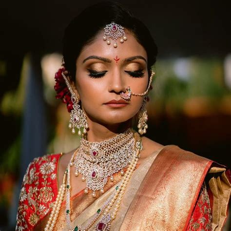 50+ Beautiful Bindi Designs to Check Out This Year & Add to Your Bridal Look!