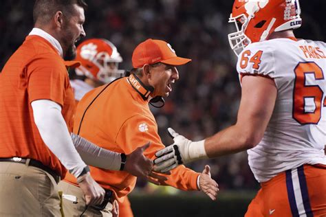 Changing Clemson: Swinney navigating coaching staff changes | AP News