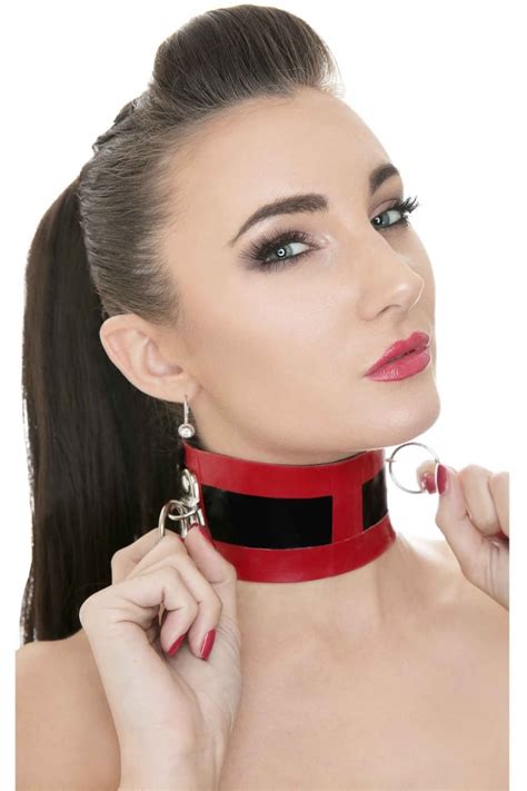 Posture Neck latex Collar with lace up back details and O-ring hooks