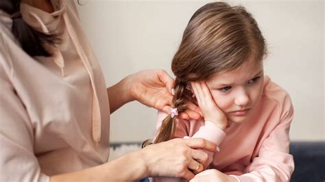 Ear Infections In Children: Expert Lists Treatment and Prevention Strategies | OnlyMyHealth