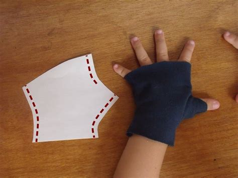 Glove Sewing Pattern How To Make Fingerless Mittens ...