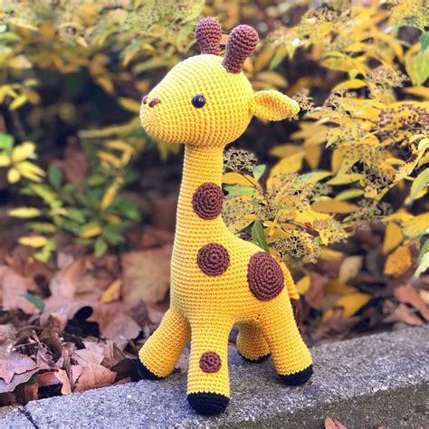 Cute Giraffe available as a crochet or sewing pattern. | Giraffe ...