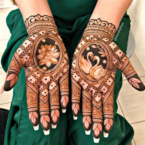 Update 85+ simple back palm mehndi designs latest - seven.edu.vn