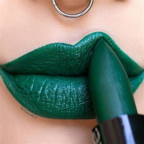 Amazing lip makeup ideas that absolutely WOW | Green lipstick, Green lips, Lip colors